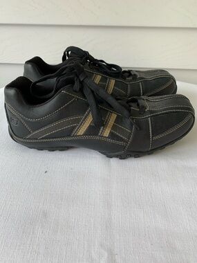 Skechers - Size 8.5 Men’s EU Size 41.5
